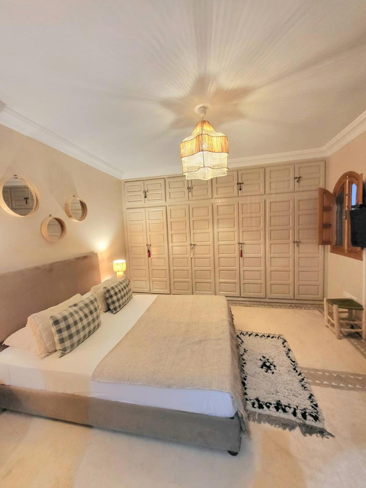 Riad Melilo Avec Piscine Chauffee Marrakesh Ngoại thất bức ảnh