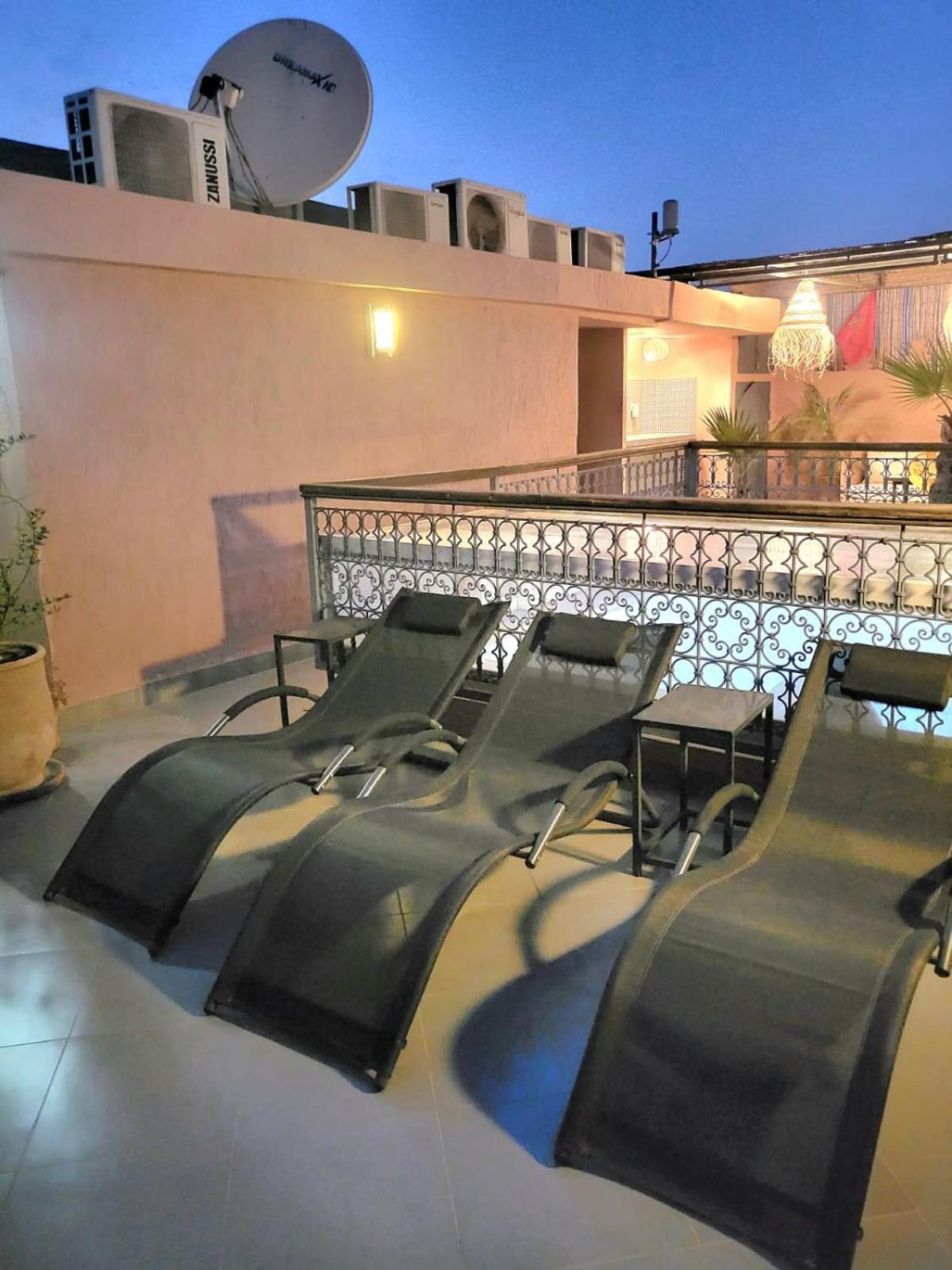 Riad Melilo Avec Piscine Chauffee Marrakesh Ngoại thất bức ảnh