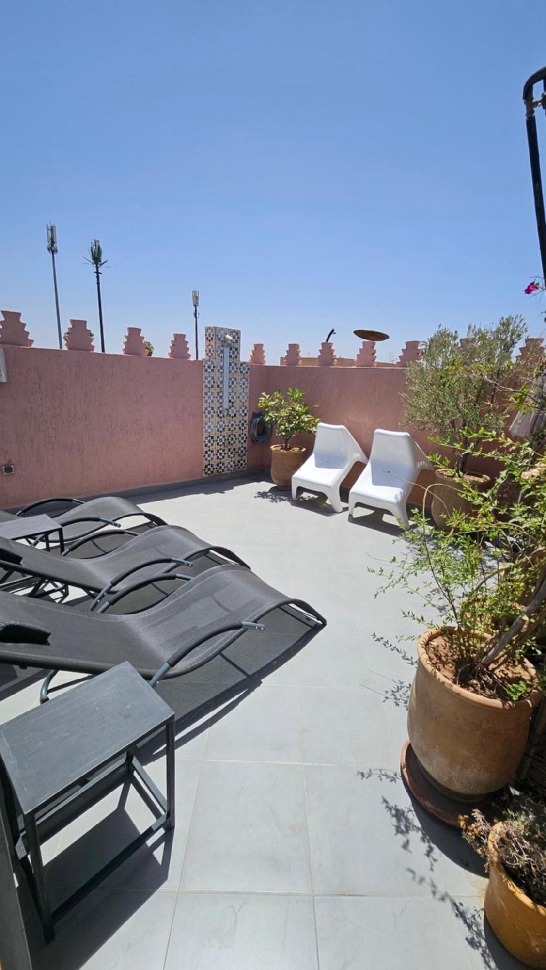 Riad Melilo Avec Piscine Chauffee Marrakesh Ngoại thất bức ảnh