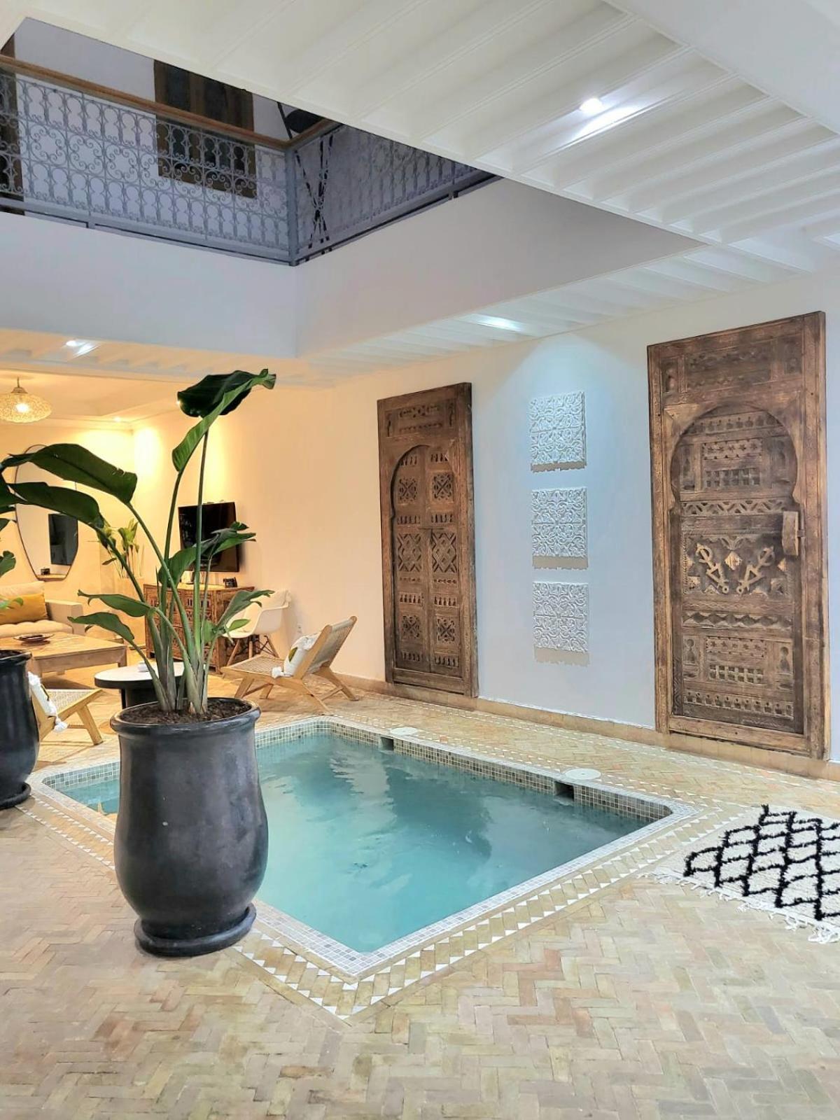 Riad Melilo Avec Piscine Chauffee Marrakesh Ngoại thất bức ảnh